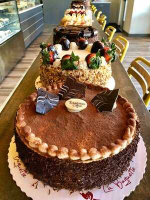 La Baguette - Deep Deuce