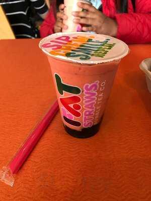 Fat Straws Bubble Tea (alpha & Noel)