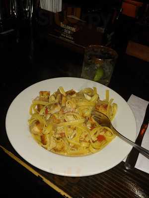 The Clock Bar & Cafe