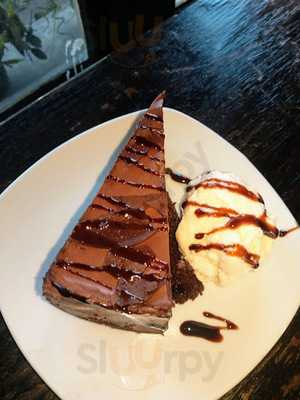 The Clock Bar & Cafe