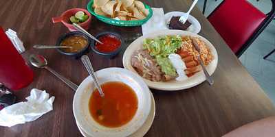 La Playa Seafood Restaurant