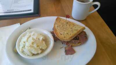 The Nosh Of Beverly Hills