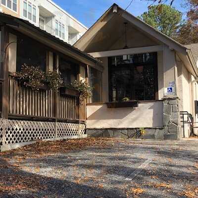 Basil's Restaurant & Tapas Bar