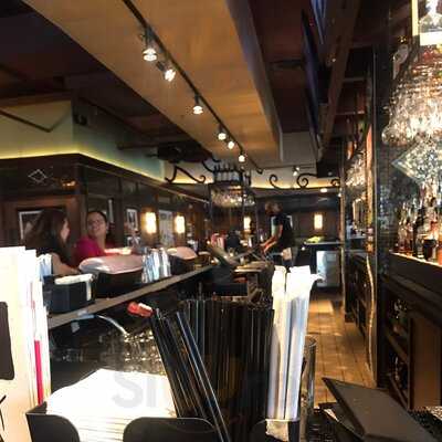 Bar Louie - Brier Creek