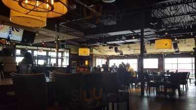 Bar Louie - Brier Creek