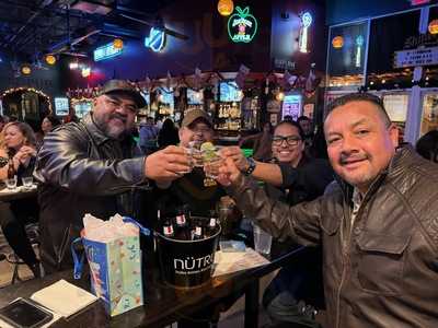 B-17 Bombers Oyster Pub