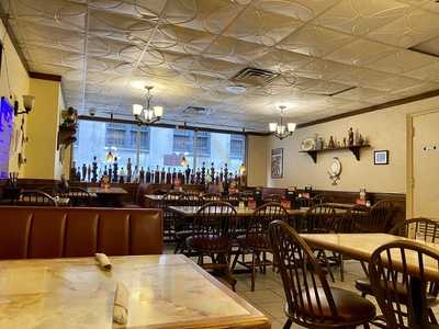 Villa Reale Pizzeria & Restaurant