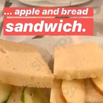 The Tavern At The Henley Park Hotel