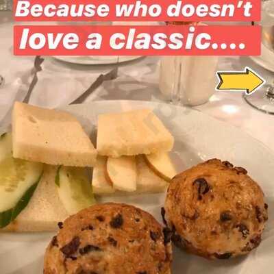 The Tavern At The Henley Park Hotel