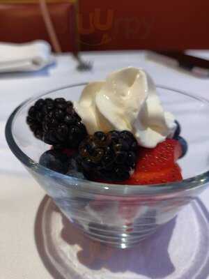 The Tavern At The Henley Park Hotel