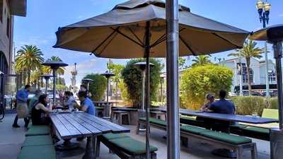 Americano Restaurant And Bar