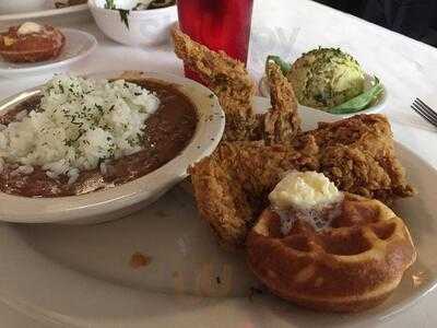 Ma Momma's House Of Cornbread Chicken And Waffles
