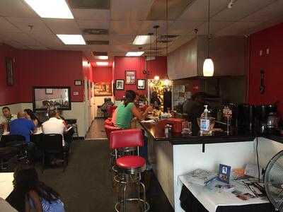 Ma Momma's House Of Cornbread Chicken And Waffles