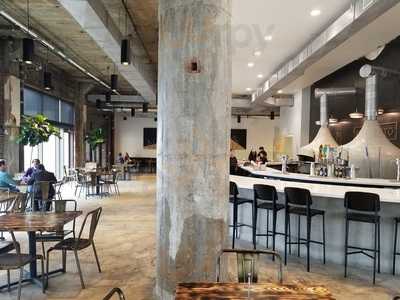 Elemento Neapolitan Pizza