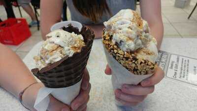 Oberweis Ice Cream And Dairy Store