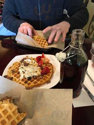Tiabi - Waffle & Coffee Bar