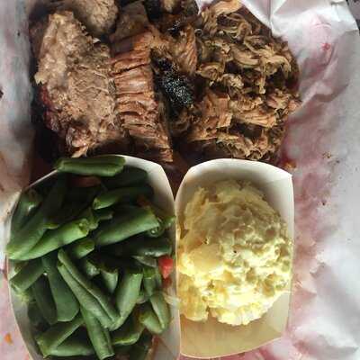 Rusty Bucket Jaw Smacking Bbq