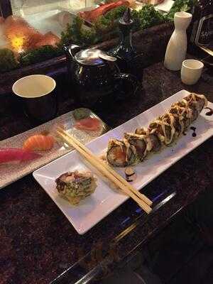 Sakura Sushi Bar