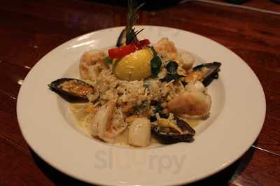 Louie Italian Restaurant