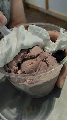 Chuck & Buck Cones 'n Cups