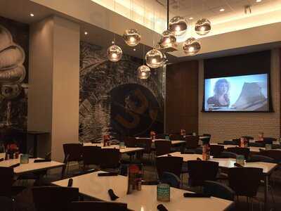 Dave & Buster's San Antonio - Rivercenter