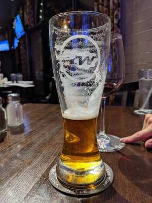 Stone Werks Big Rock Grille, Lincoln Heights