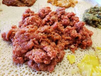 Elsa Cafe And Market