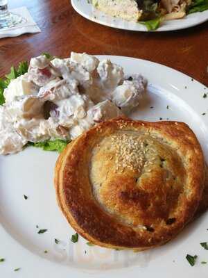 Artopolis Bakery & Cafe