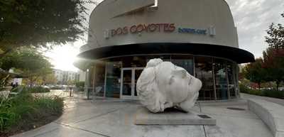 Dos Coyotes Border Cafe