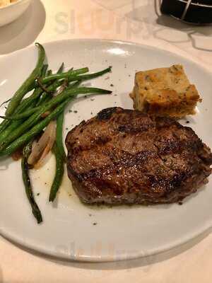 Fleming's Prime Steakhouse & Wine Bar
