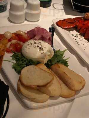 Fleming's Prime Steakhouse & Wine Bar