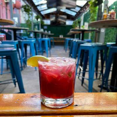 Keg & Lantern Bar And Grill