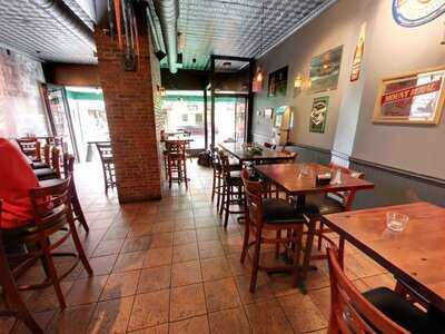 Keg & Lantern Bar And Grill