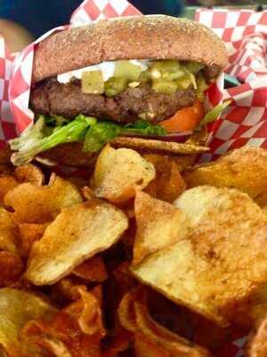 Tommy's Hamburger Grill & Patio