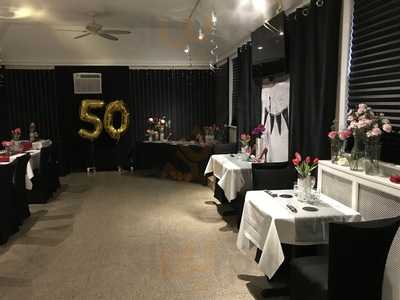 Legendary Bar Resturant