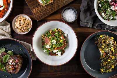 Oui Wine Bar + Restaurant At Southeasr Wine Collective