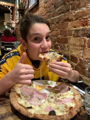 Baciccia Pizza E Cucina