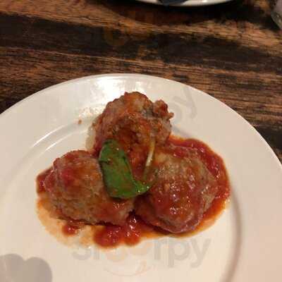 Baciccia Pizza E Cucina