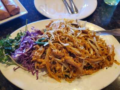 Kung Fu Thai & Chinese Restaurant