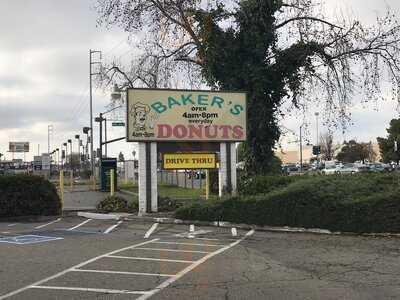 Baker's Donuts