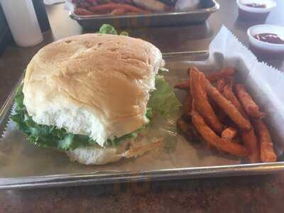 Moonie's Burger House - Anderson Mill