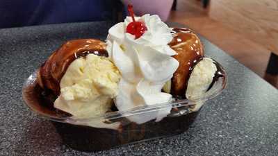 Braums Ice Cream & Dairy Strs