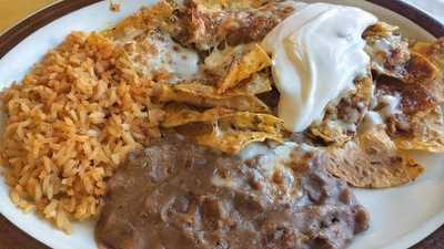 La Perla Taqueria Restaurant