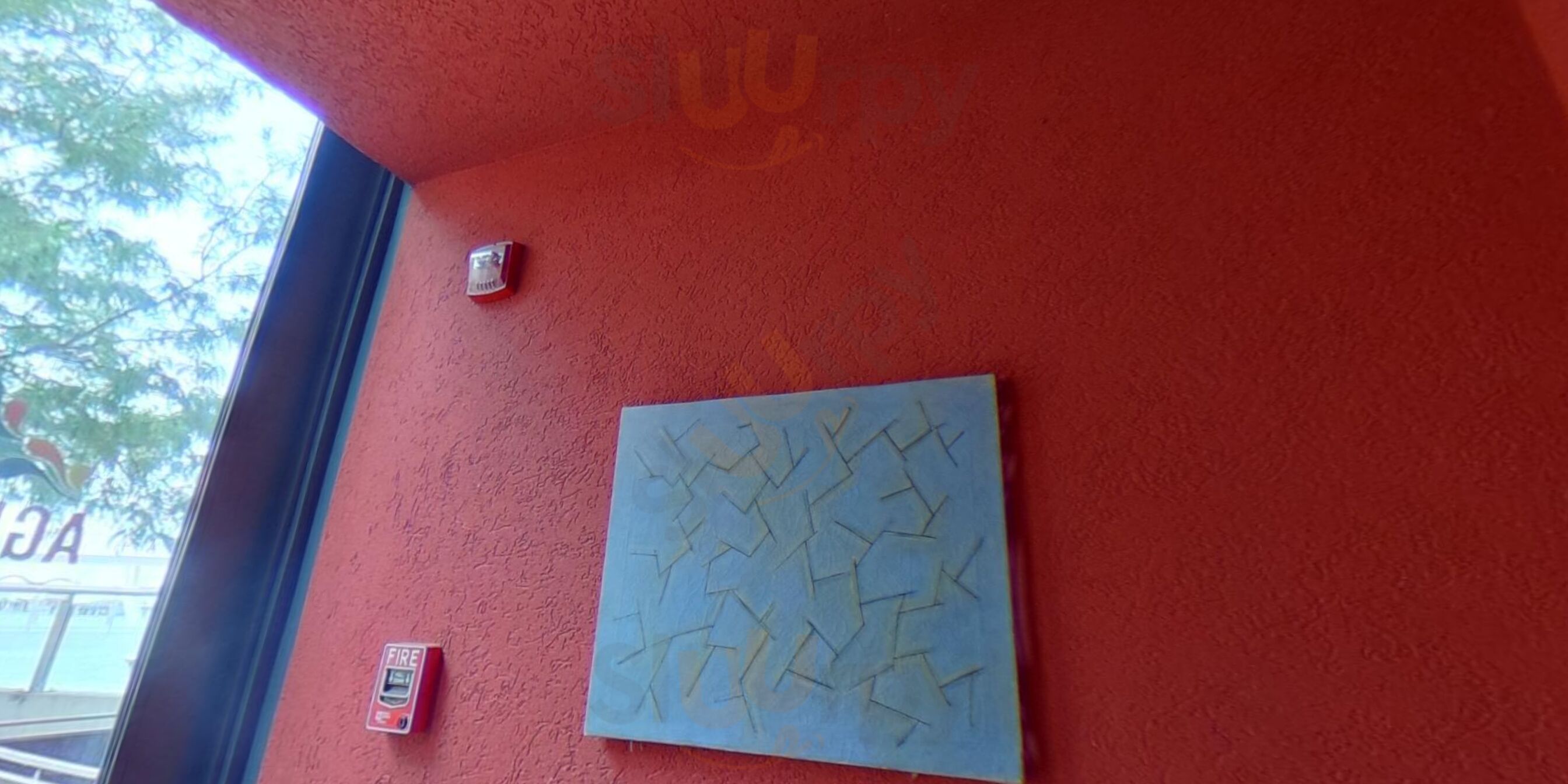 Whaley's Raw Bar And Seafood Hall