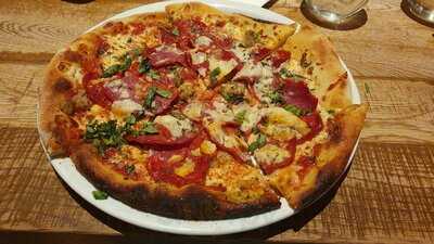 California Pizza Kitchen