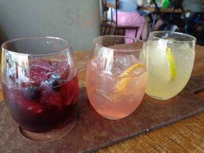 California Pizza Kitchen