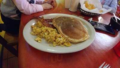 Las Fuentes Restaurant