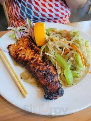 Yama Sushi & Izakaya