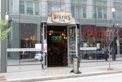 Wolfies Pub