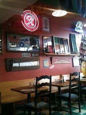 Clay's Smokehouse Grill